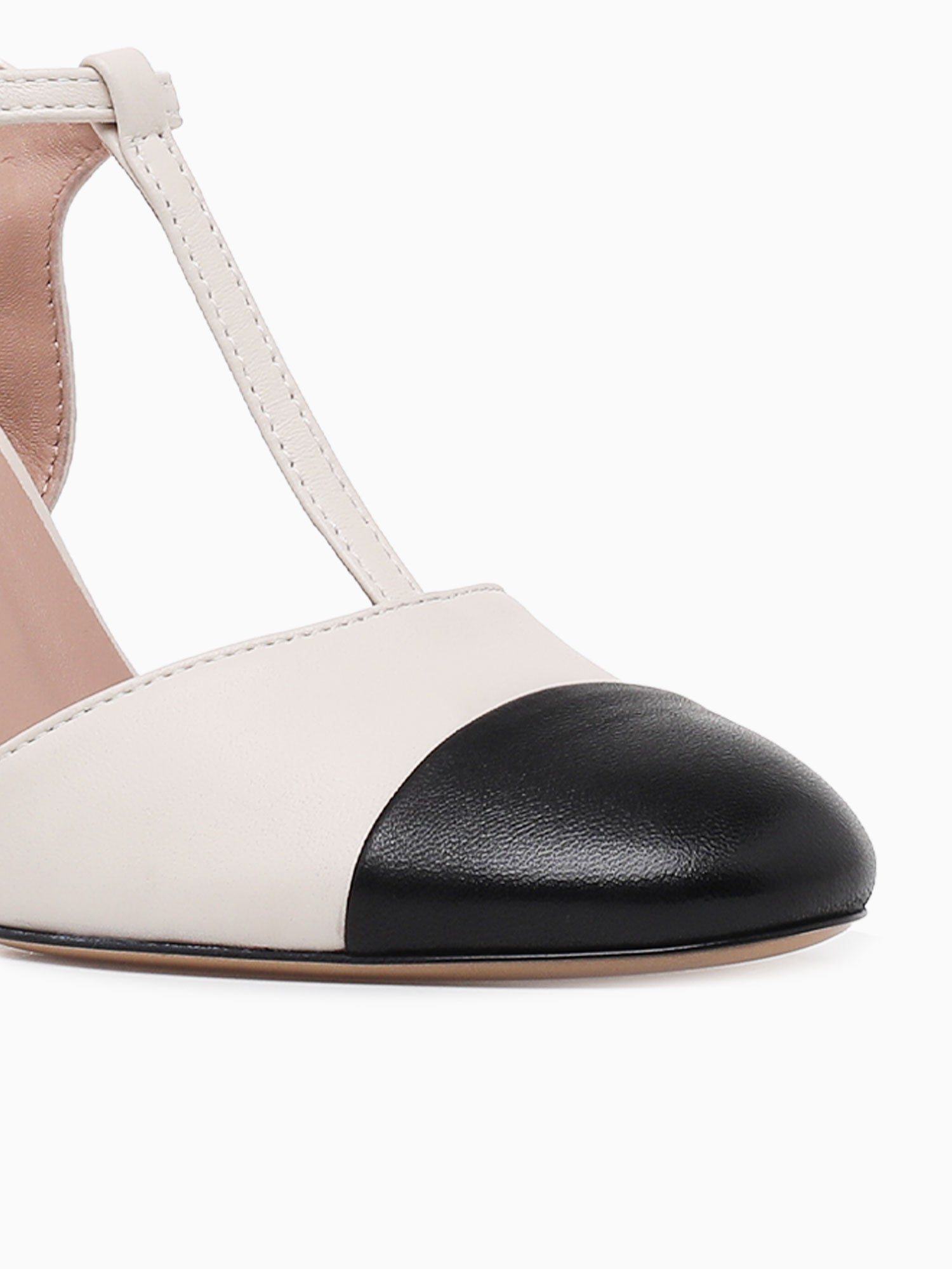 Bianca 9 Burro Nero nappa White / 35 / M
