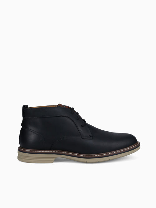 Norwalk Plain Toe Chukka Boot Blk Crazy Black / 7 / M