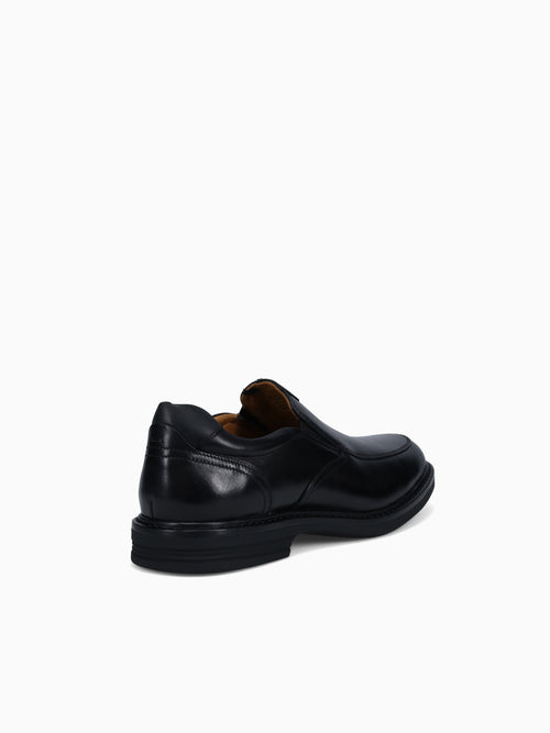 Norwalk Moc Toe Slip On Black Leather Black / 7 / M