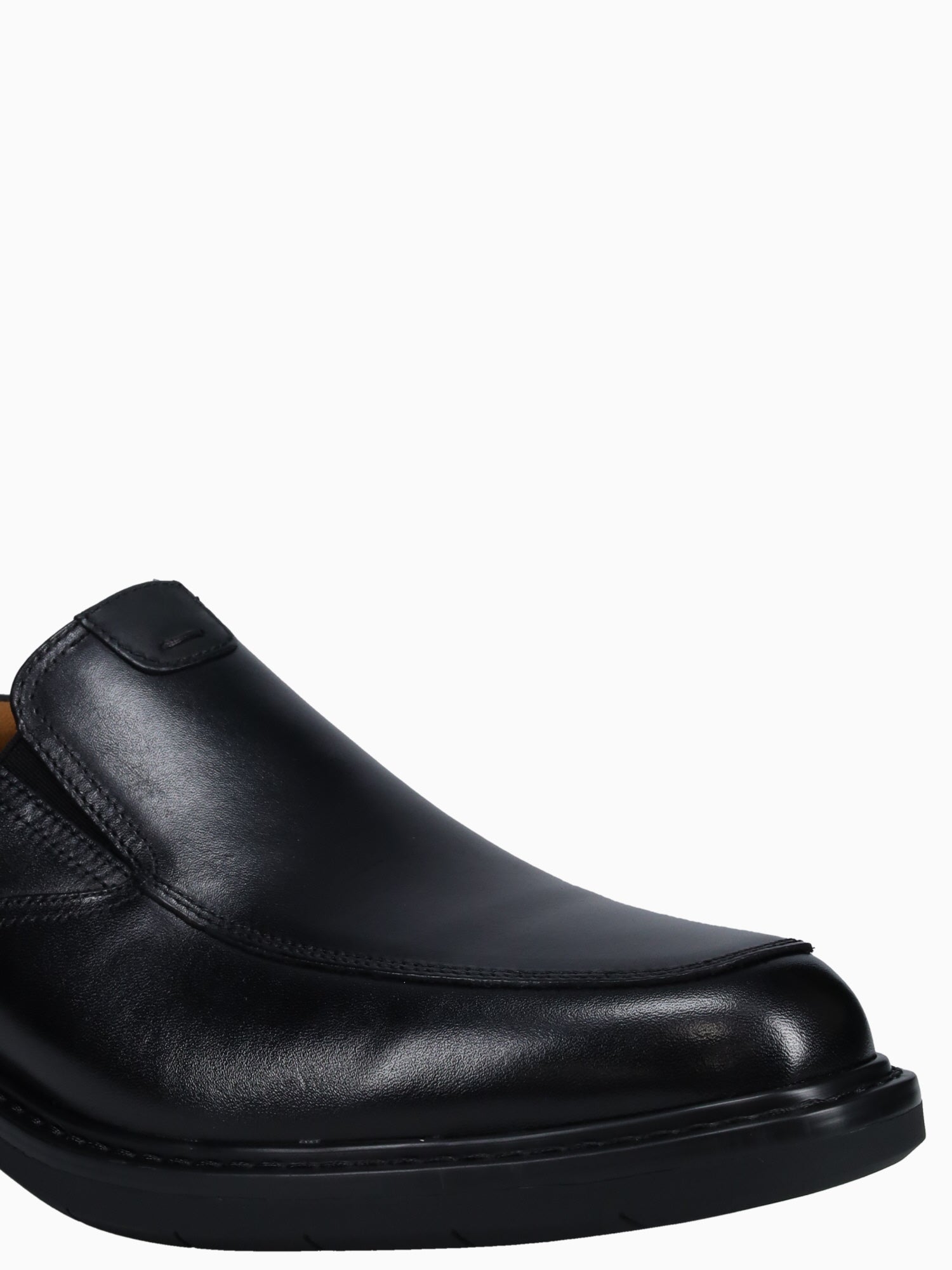 Norwalk Moc Toe Slip On Black Leather Black / 7 / M