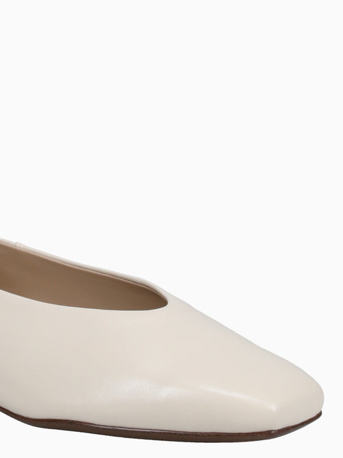 Kasey Modern Ivory Leather White Pearl / 5 / M