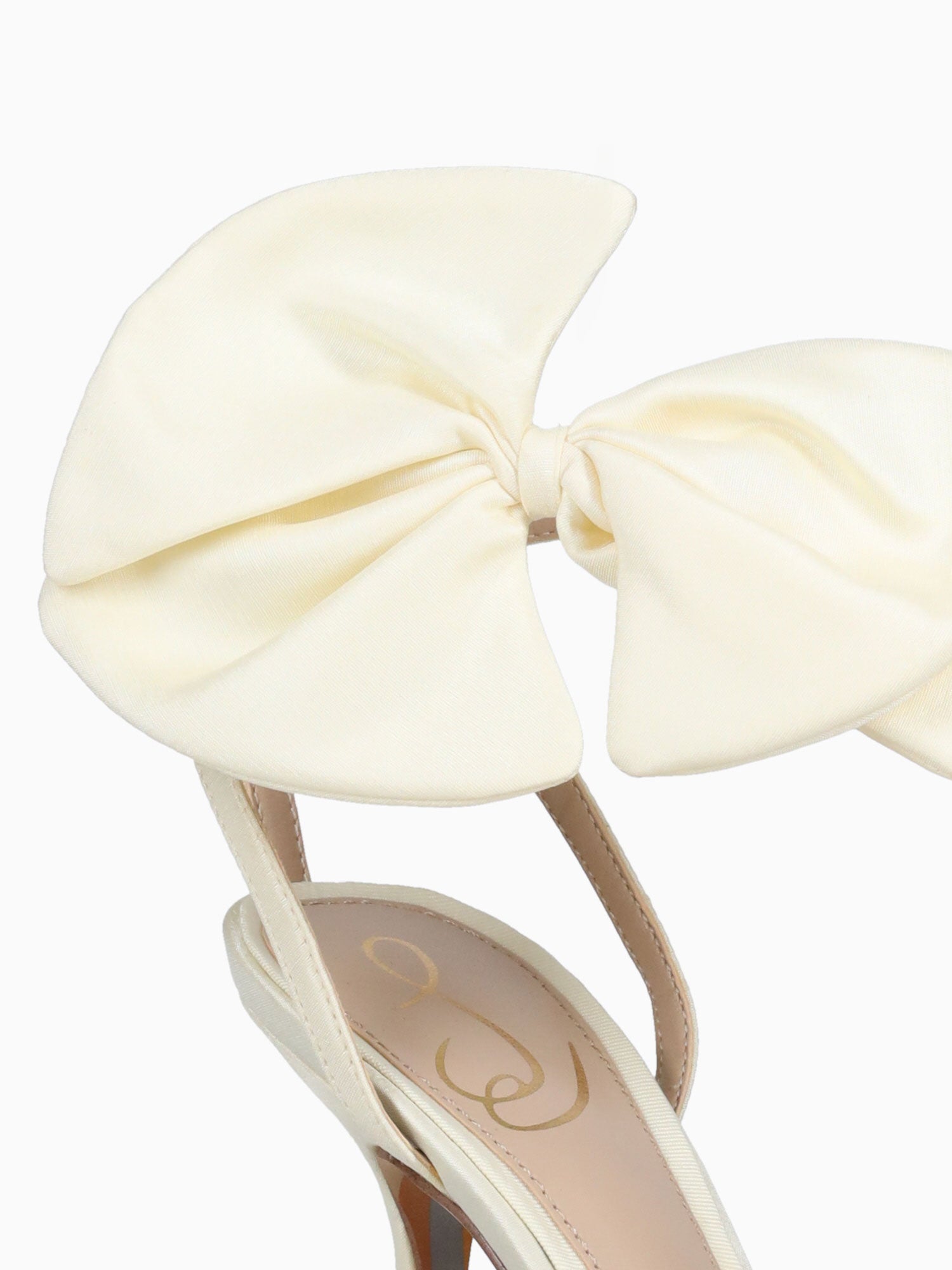 Halie Pearl Ivory Fabric White Pearl / 5 / M