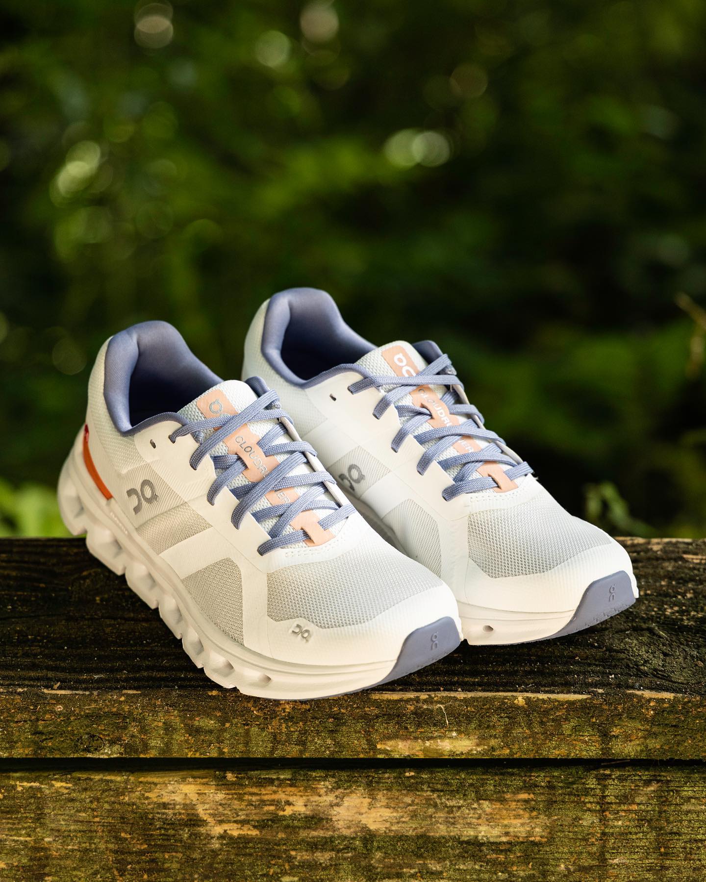 Cloudrunner Undyedwhite Flame mesh