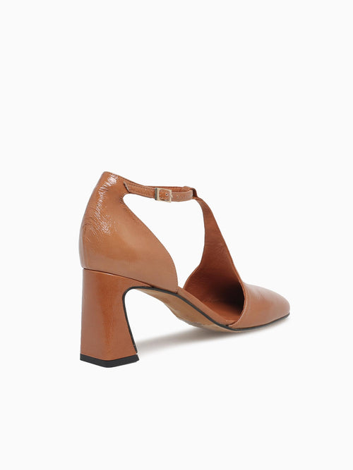 Aditi Cammeo Venice Tan / 5 / M