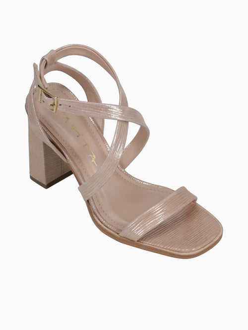 Tesia Creme Plisado Glow Black / 5 / M