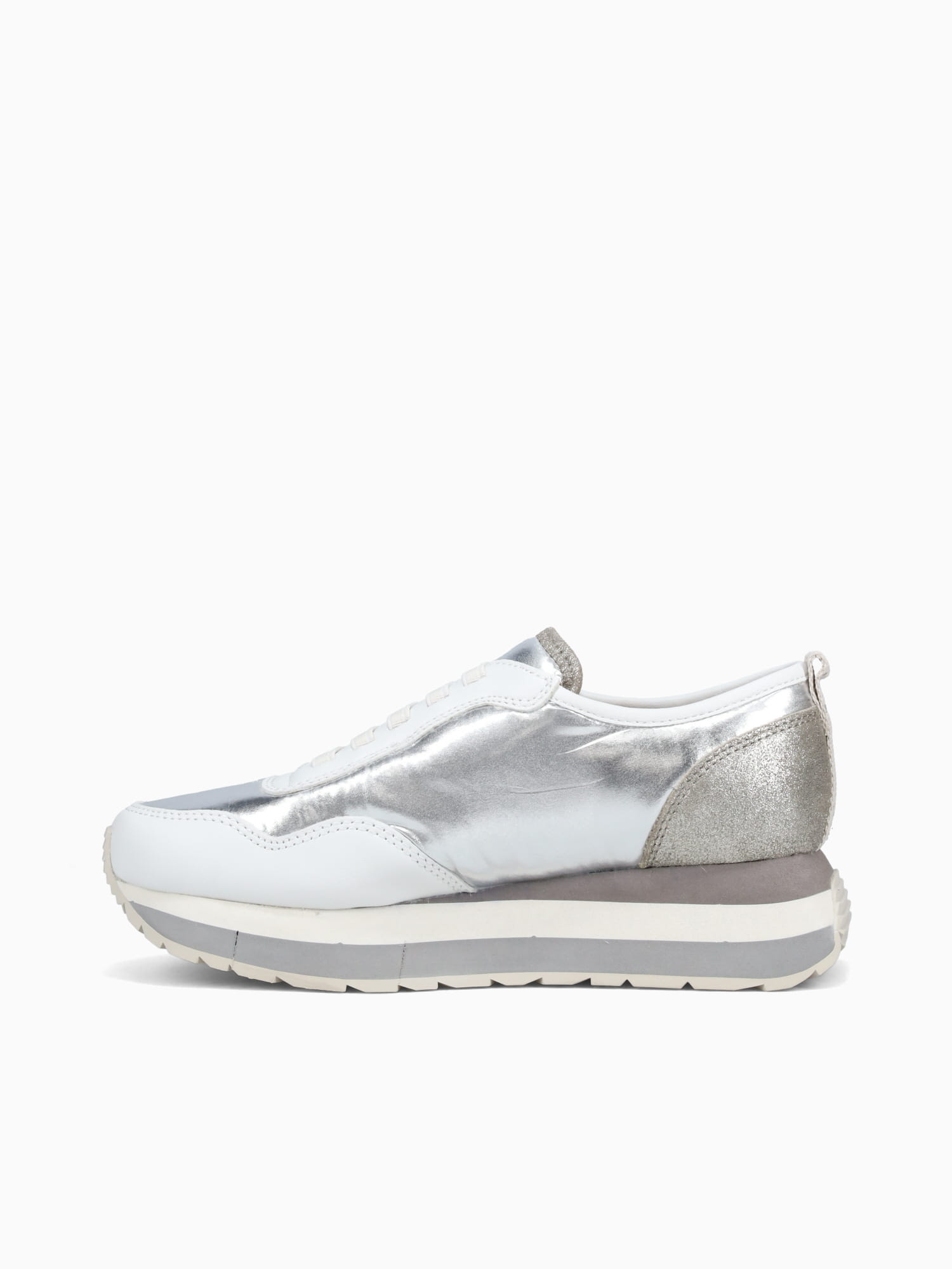 Kinetic Silver Suede Nylon Silver / 5 / M