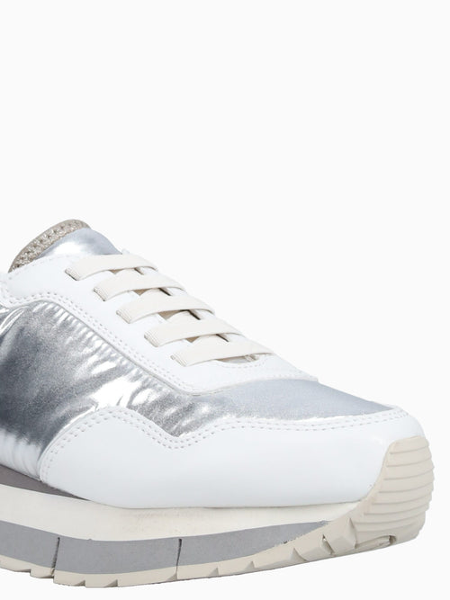 Kinetic Silver Suede Nylon Silver / 5 / M