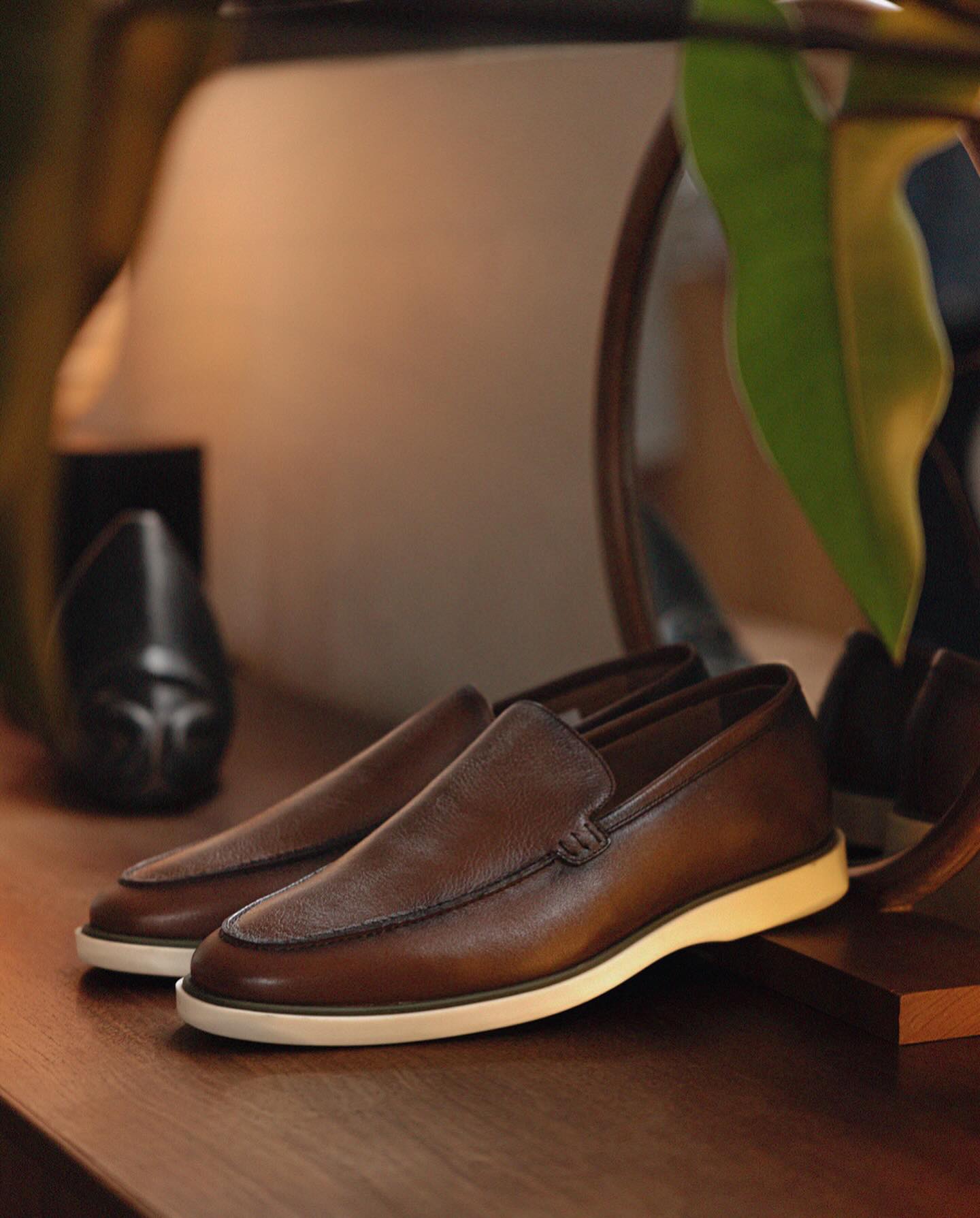 Lourenco Brown Leather