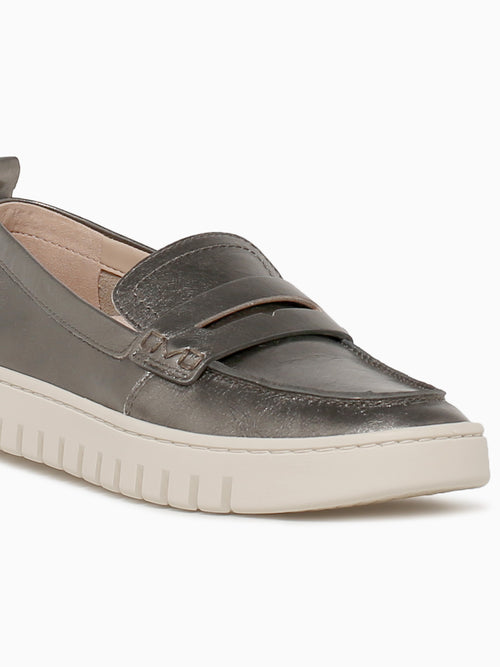 Uptown Gunmetal Metallic Pewter / 5 / M