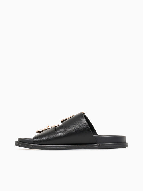 Marcia Negro Man Made Black / 35 / M