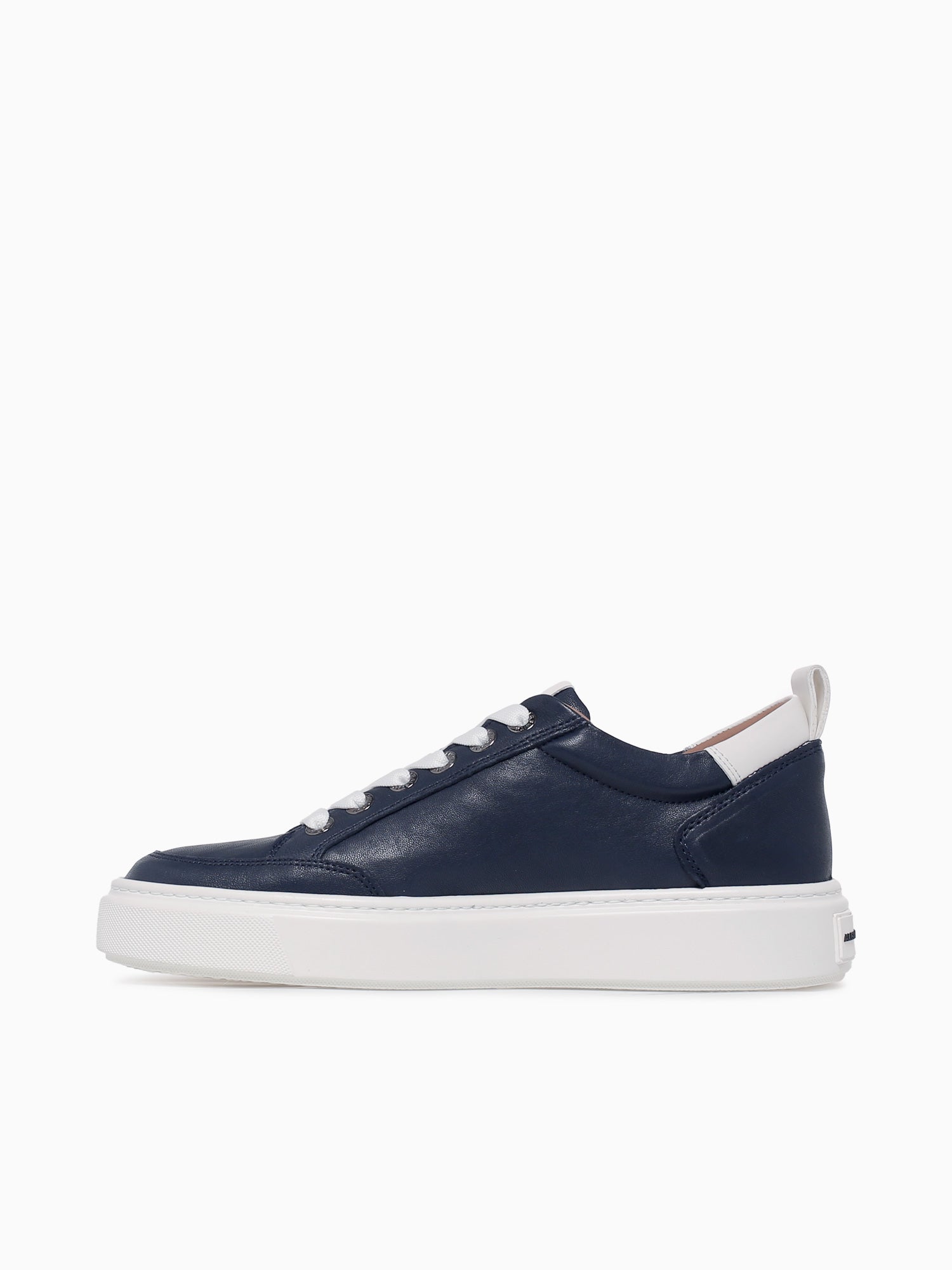 Bond Man Blue White leather Blue Multi / 40 / M