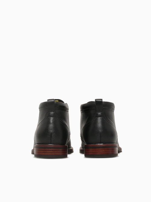 Traveler Plain Toe Chukka Black Milled Black / 7 / M