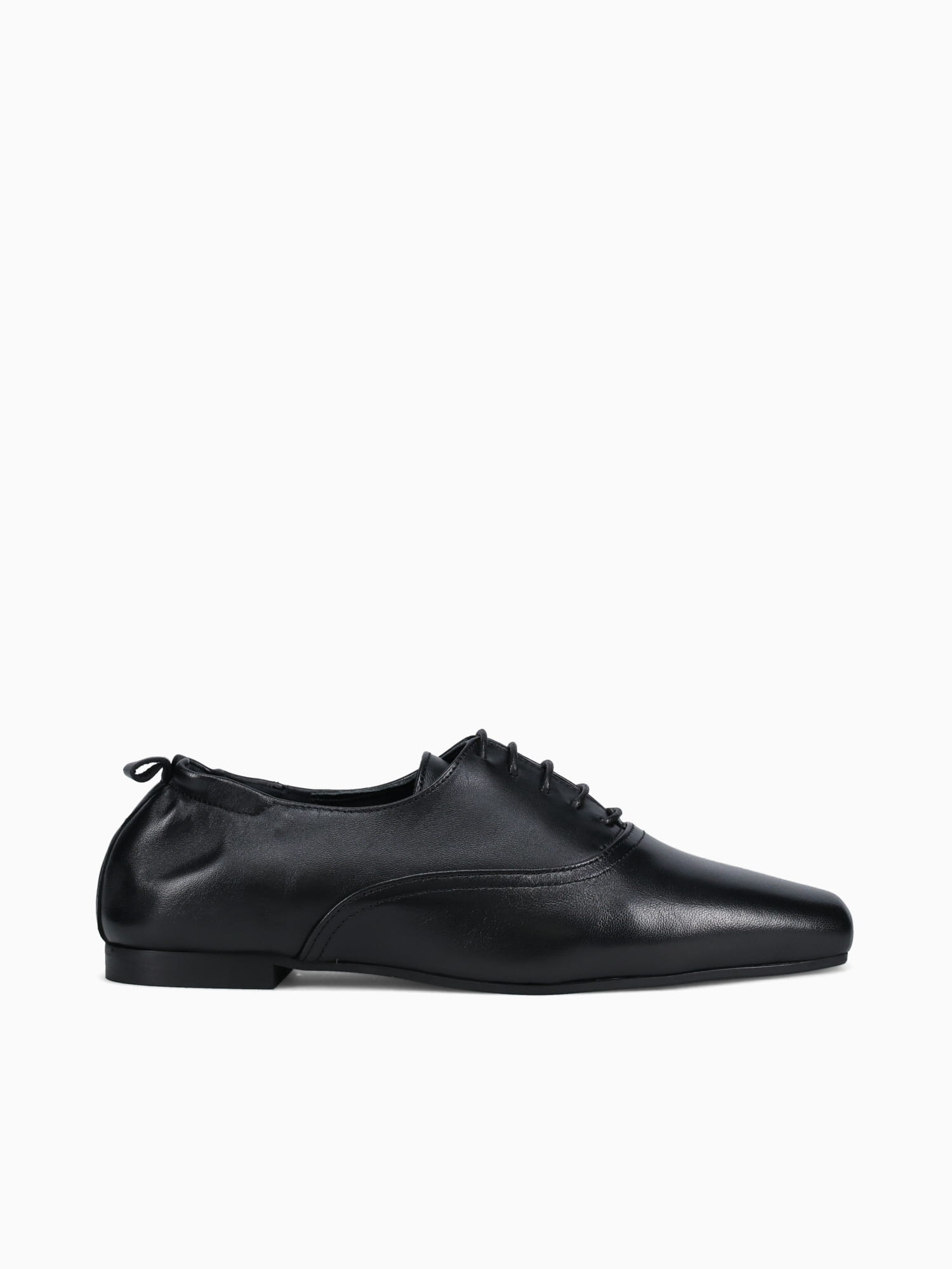 Misty 4 Nero Nappa Black / 35 / M