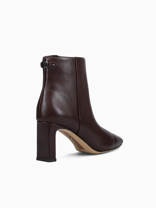 Saige Spiced Pecan Nappa Wine / 5 / M