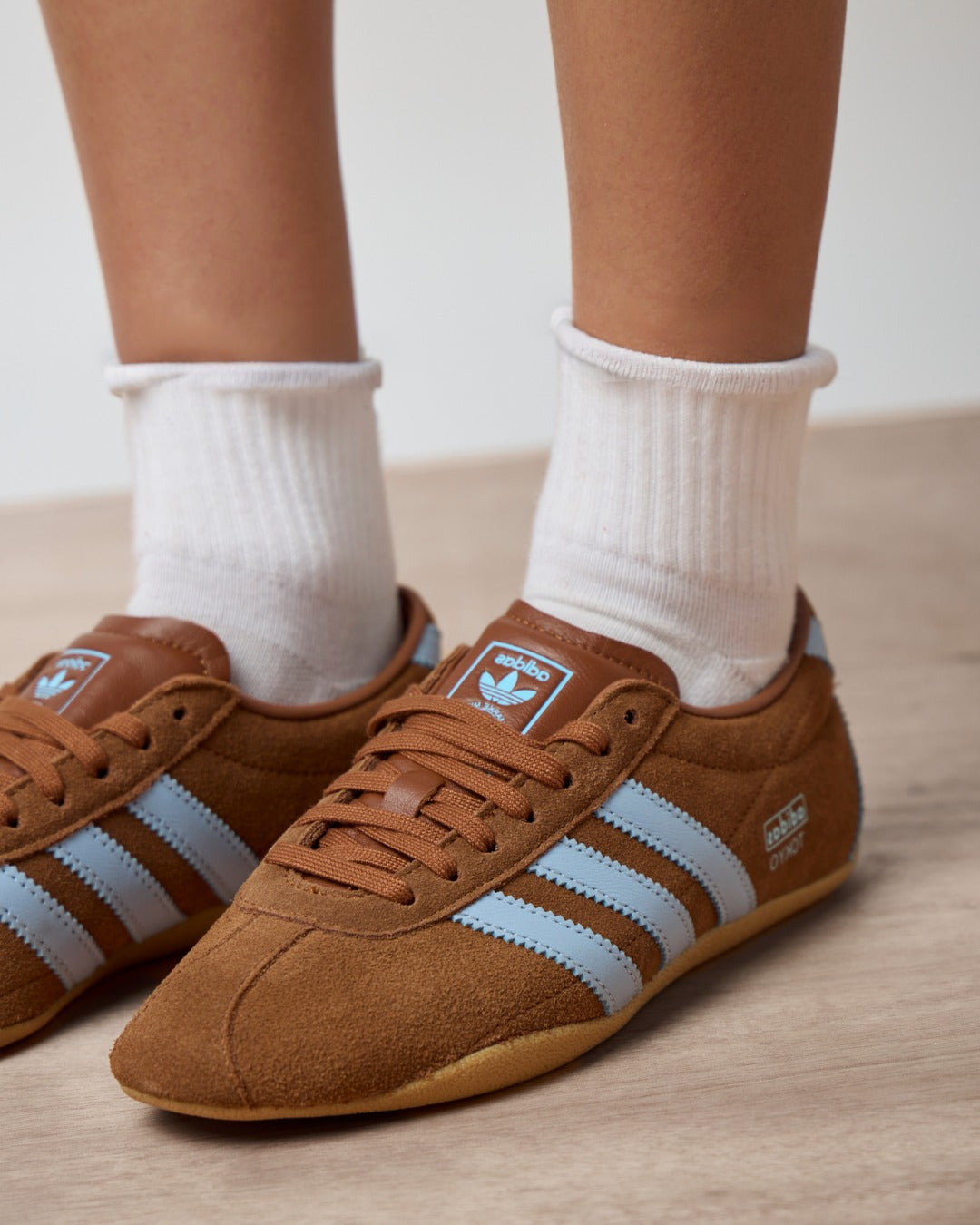 Tokyo W Dusky Bronze Sky blue leather