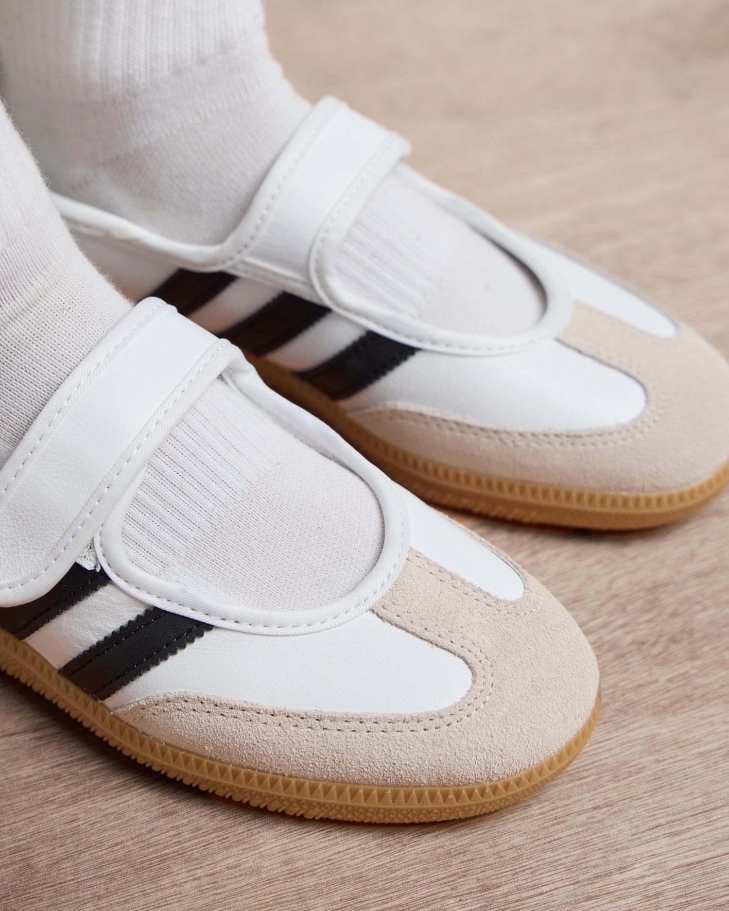 Samba Jane W White Black leather