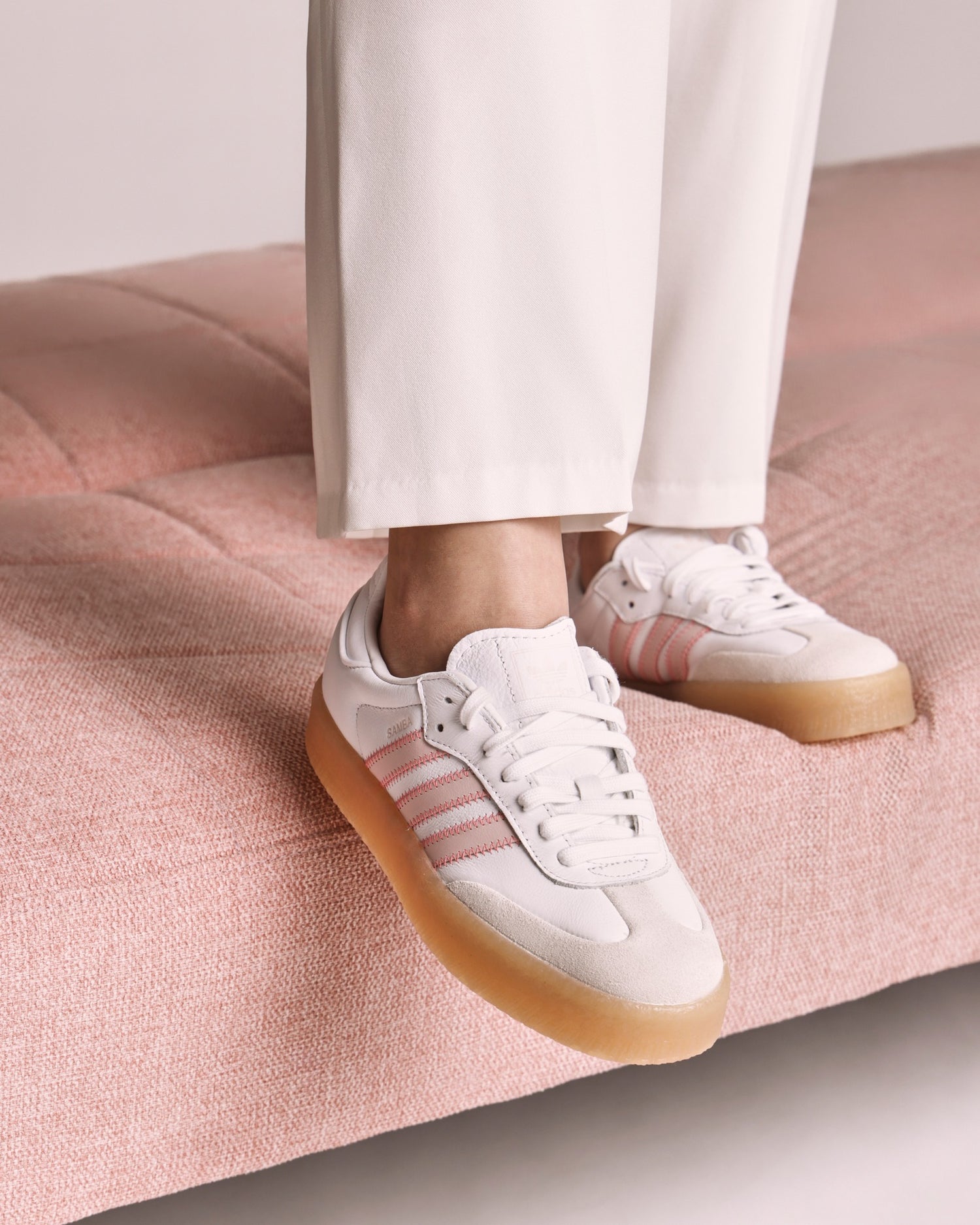 Sambae W White Pink leather
