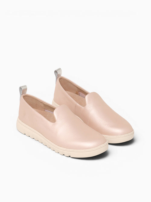Uptown Willa Cameo Rose Leather Tan / 5 / M