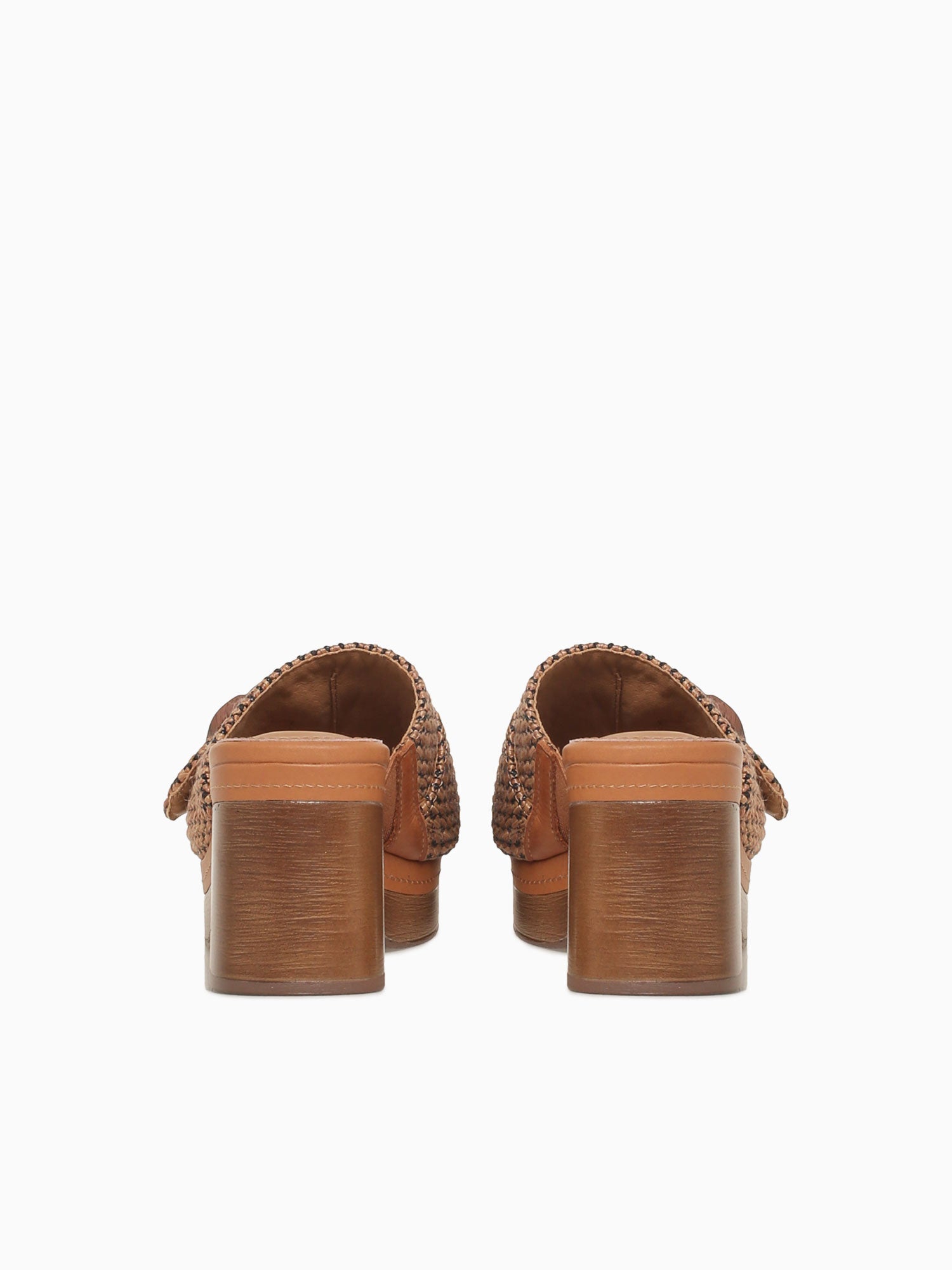 Carlicia Camel