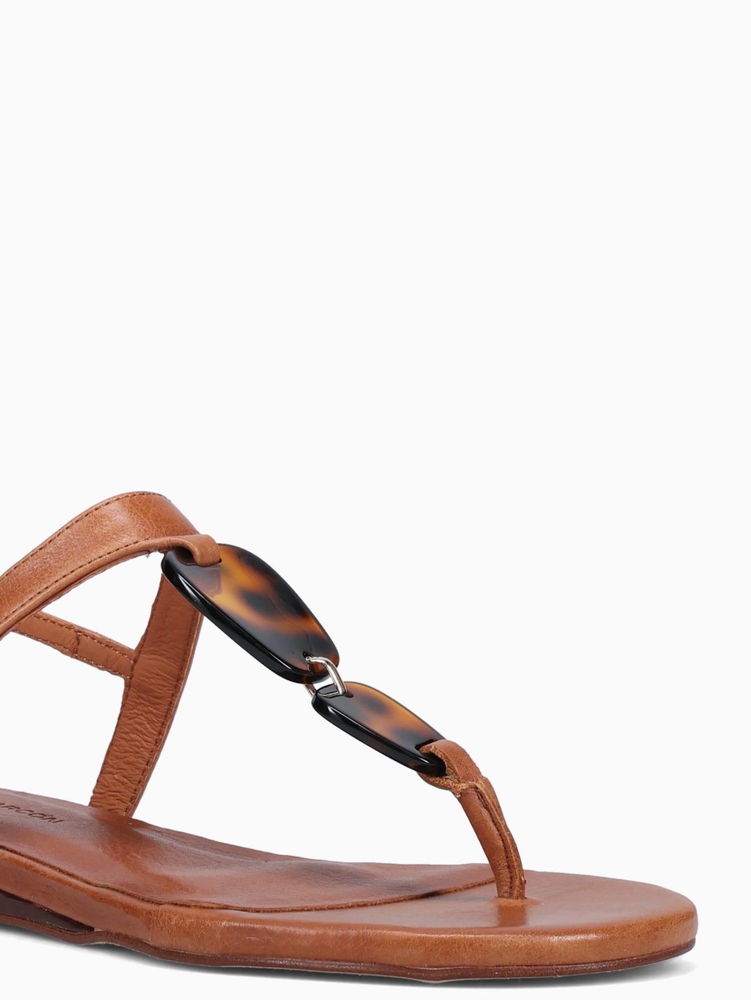 Amber Cognac Saratoga Cognac / 5 / M