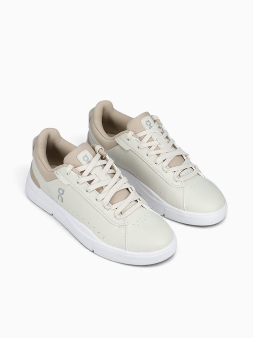 The Roger Advantage Sand Grain leather Off White / 5 / M
