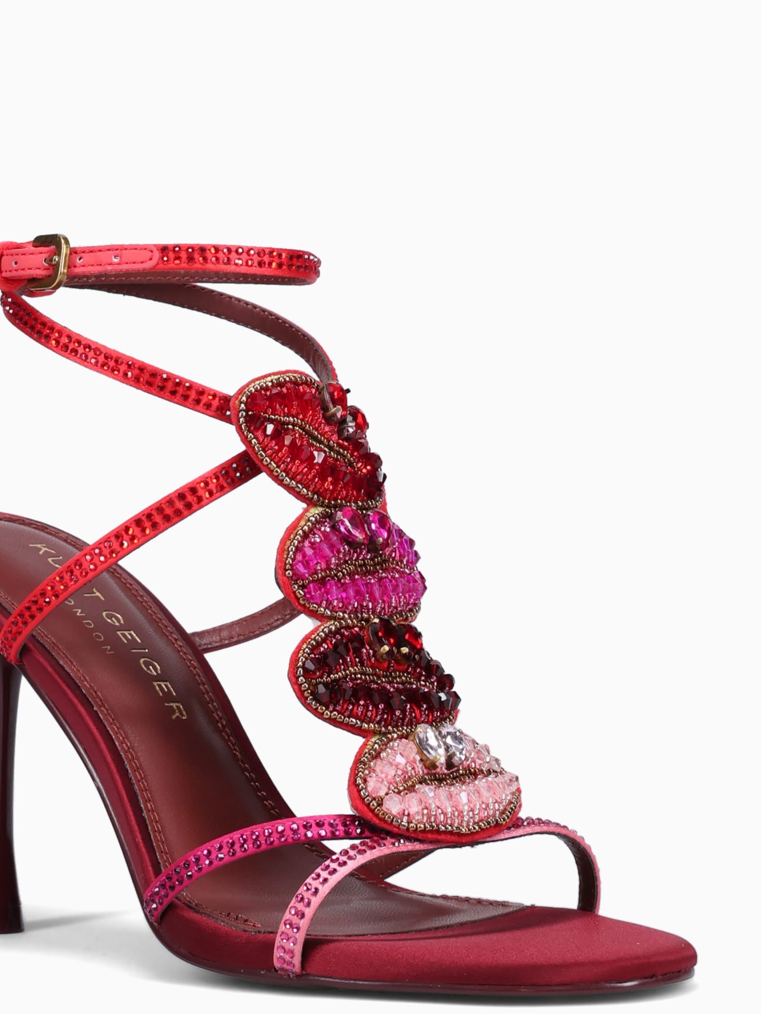 Kiss Sandal Pink Combo Fabric Pink Multi / 5 / M