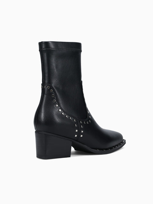Ivette Negro Man Made Black / 35 / M