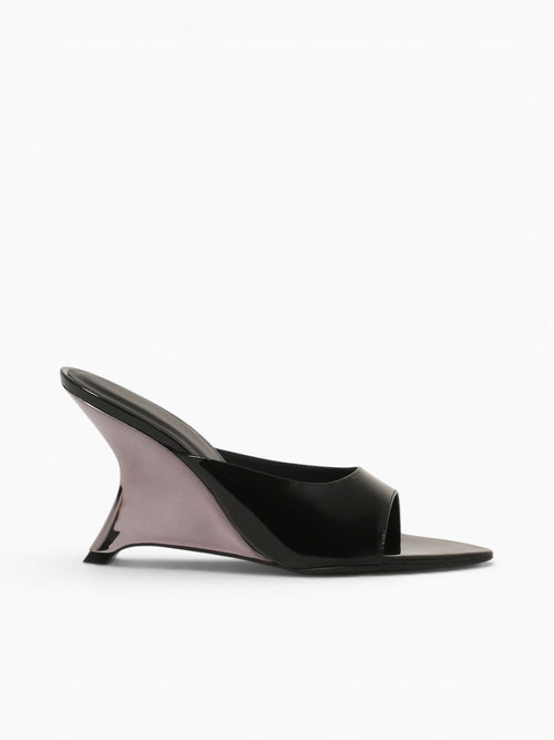 Zabrina Preto Verniz Black / 5 / M