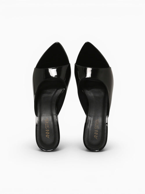 Zabrina Preto Verniz Black / 5 / M
