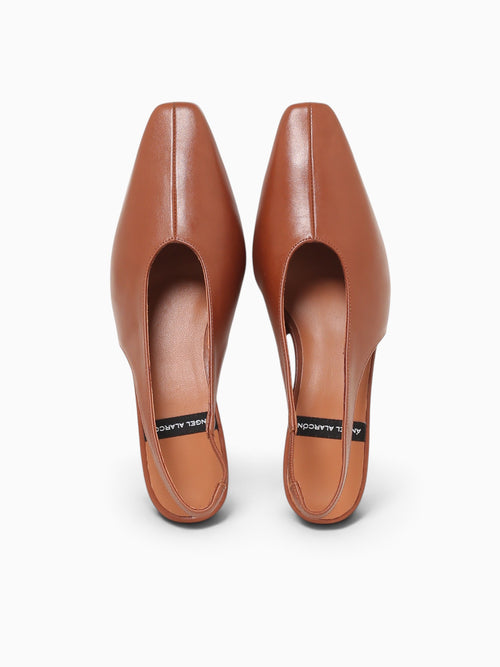 Arabella Cuero V Volga Tan / 5 / M