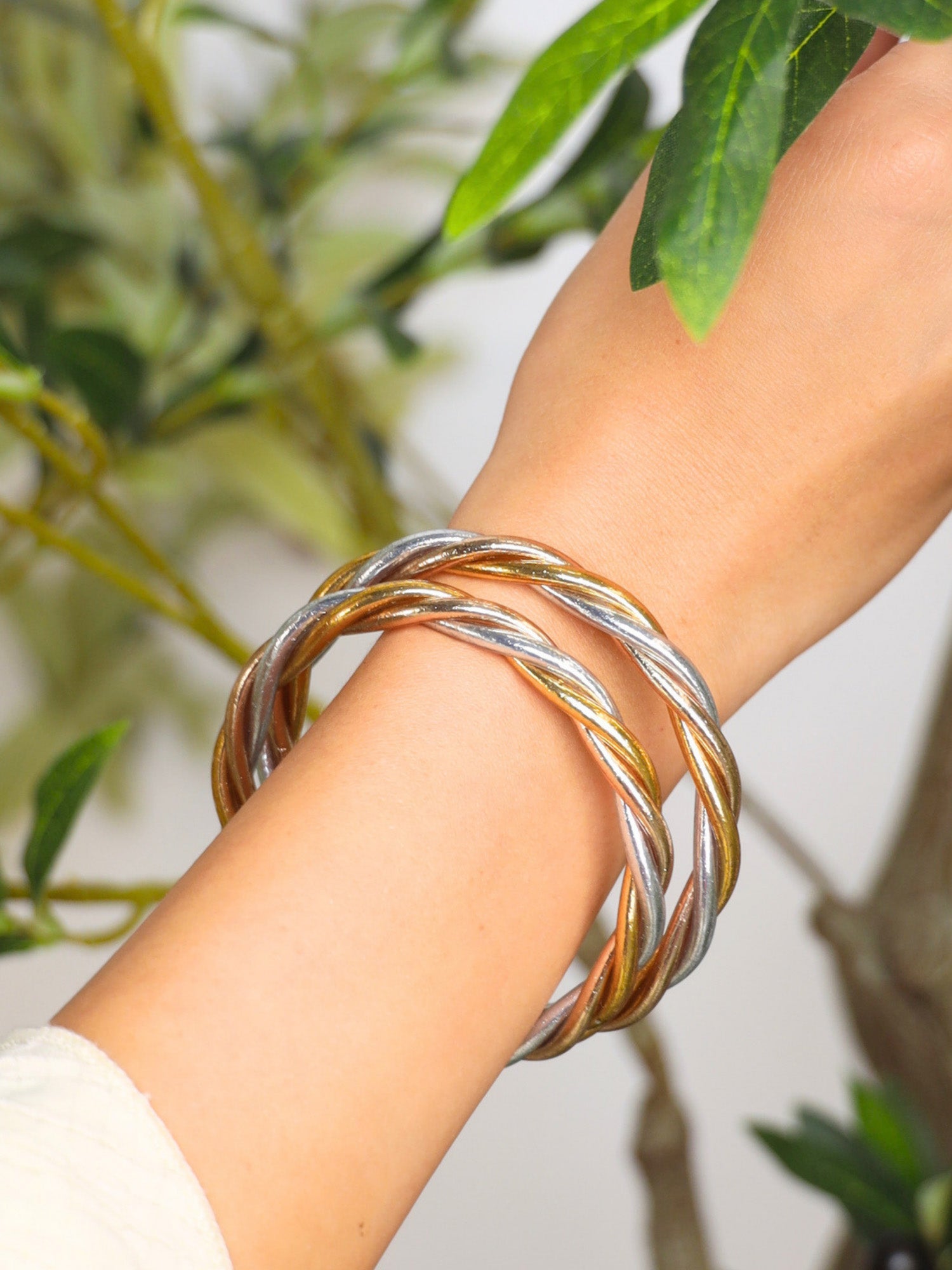 Tritone Tryst All Weather Bangle Multi / S