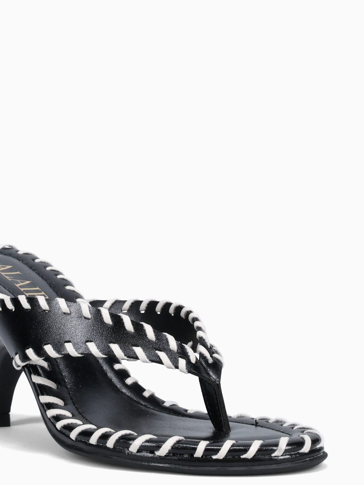 Carra Preto Off white intense Black / 5 / M