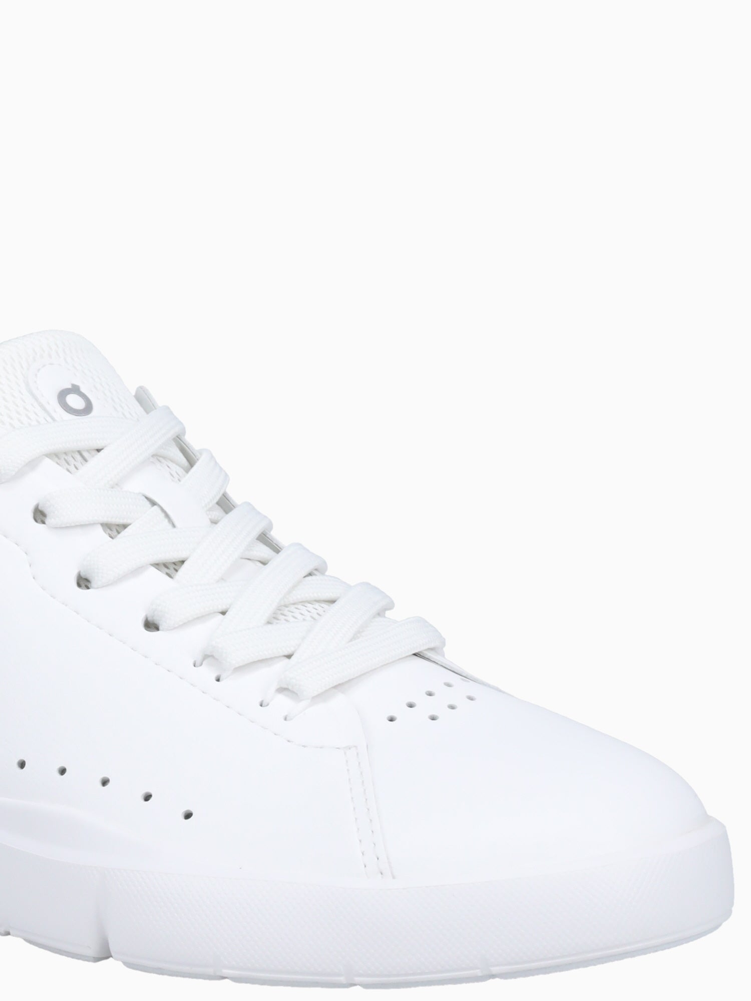Roger Advntg W48.99452 All Wht White / 6 / M