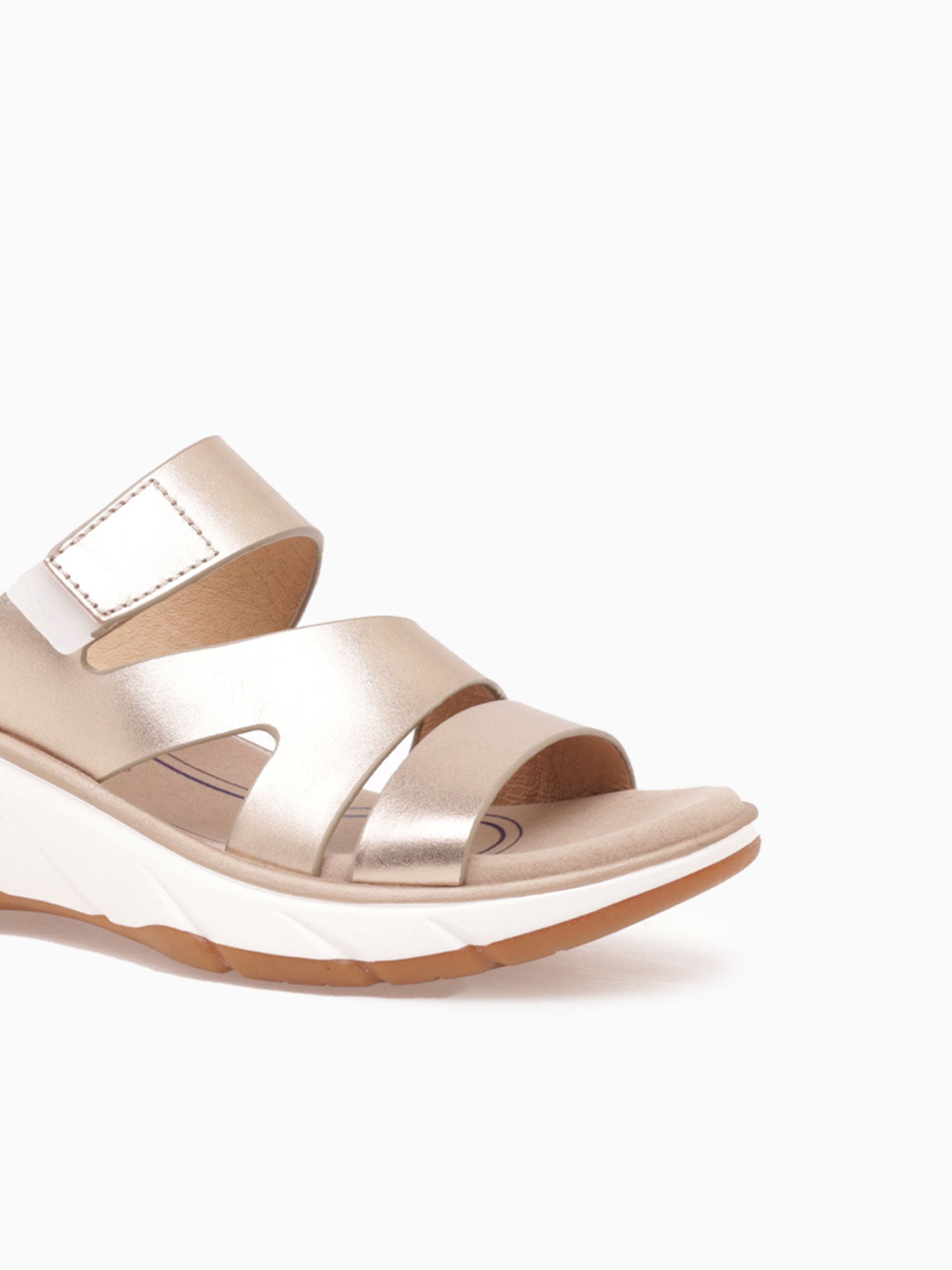 Akili BI0024003 Gold Metallic Gold / 5 / M