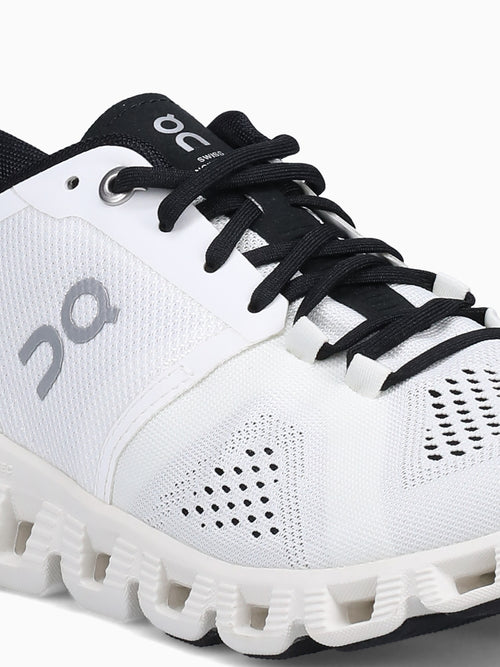 Cloud X White Black mesh