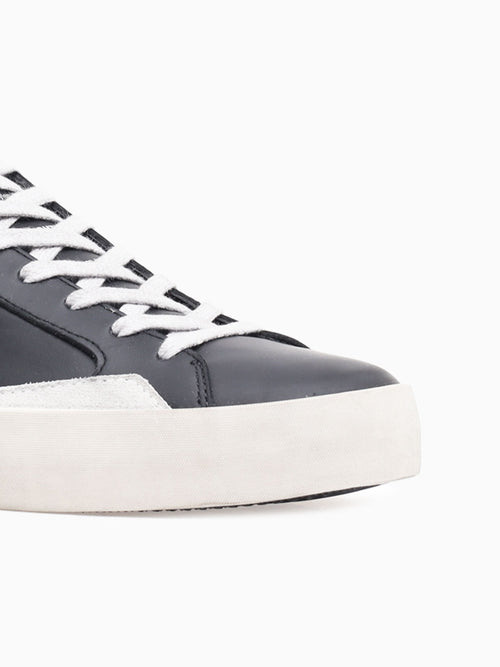 Low Top Distressed Black Leather Black / 39 / M