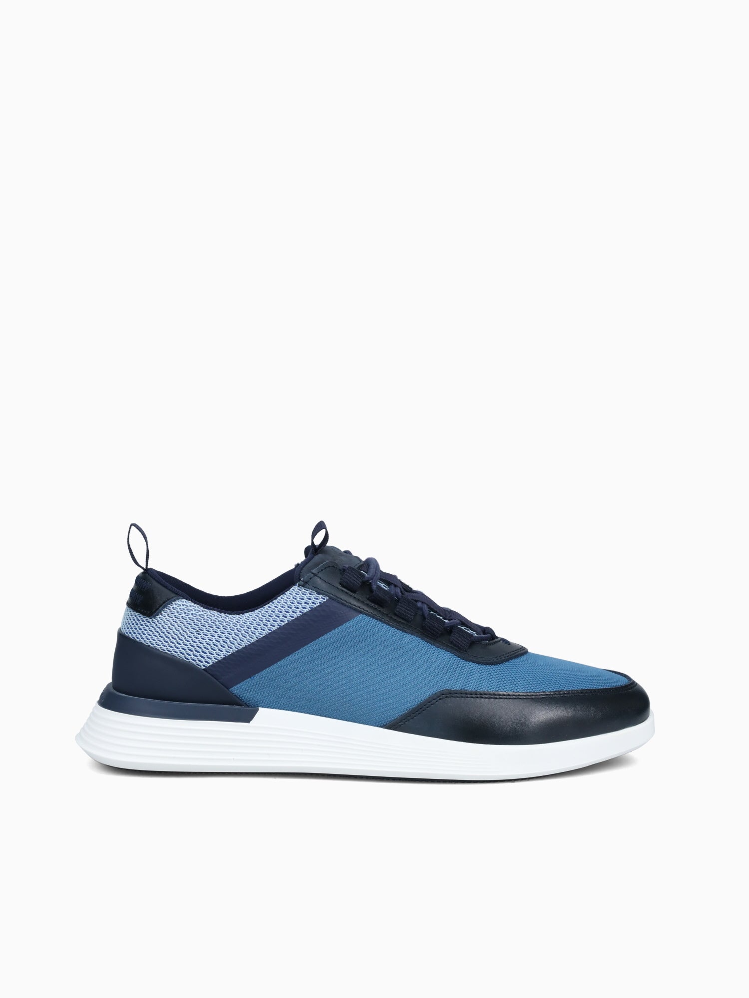 Crossover Victory Trainer Ocean Nvy mesh Navy / 7 / M