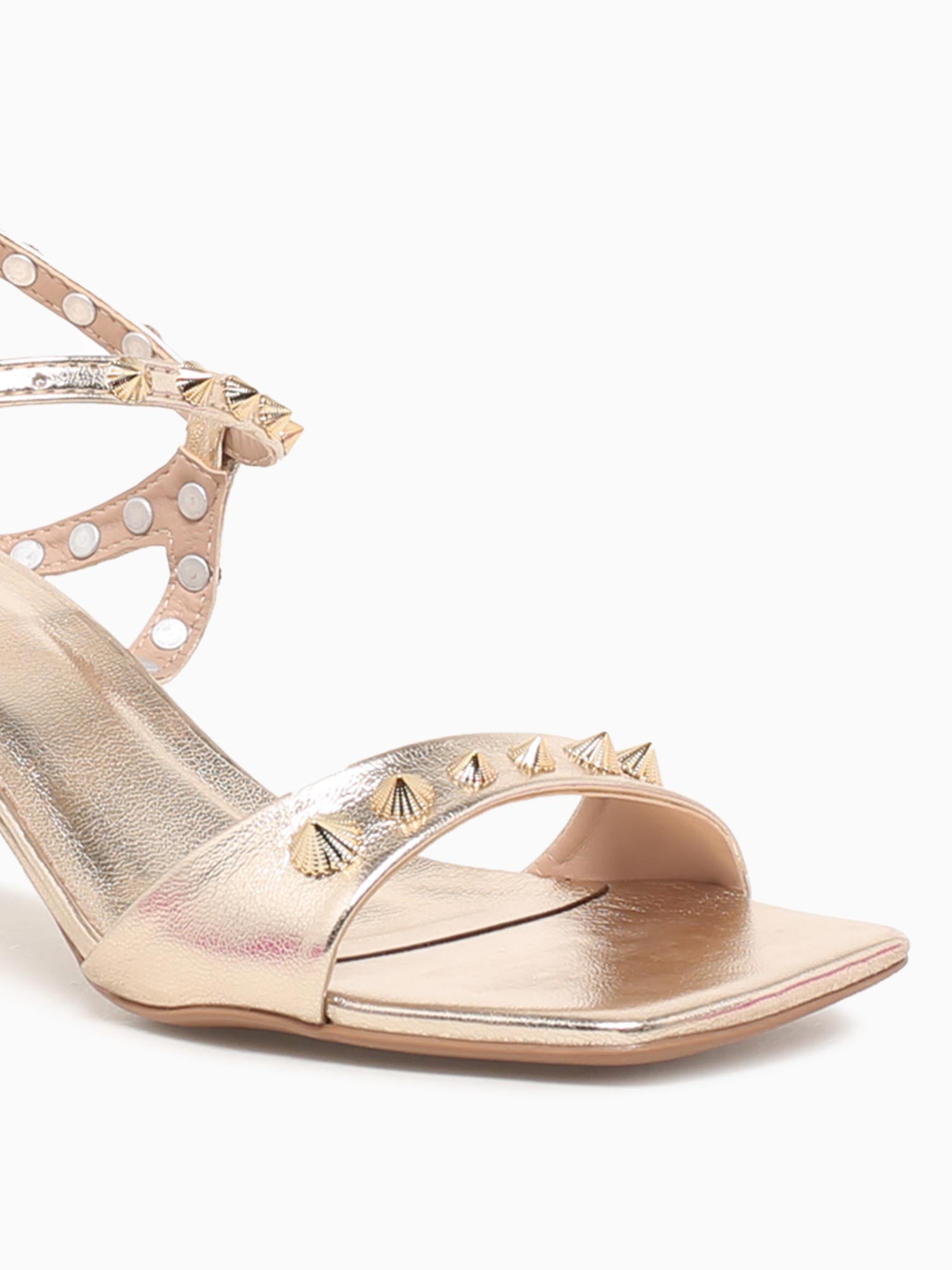 Zariah Champagne Metallic Gold / 5 / M