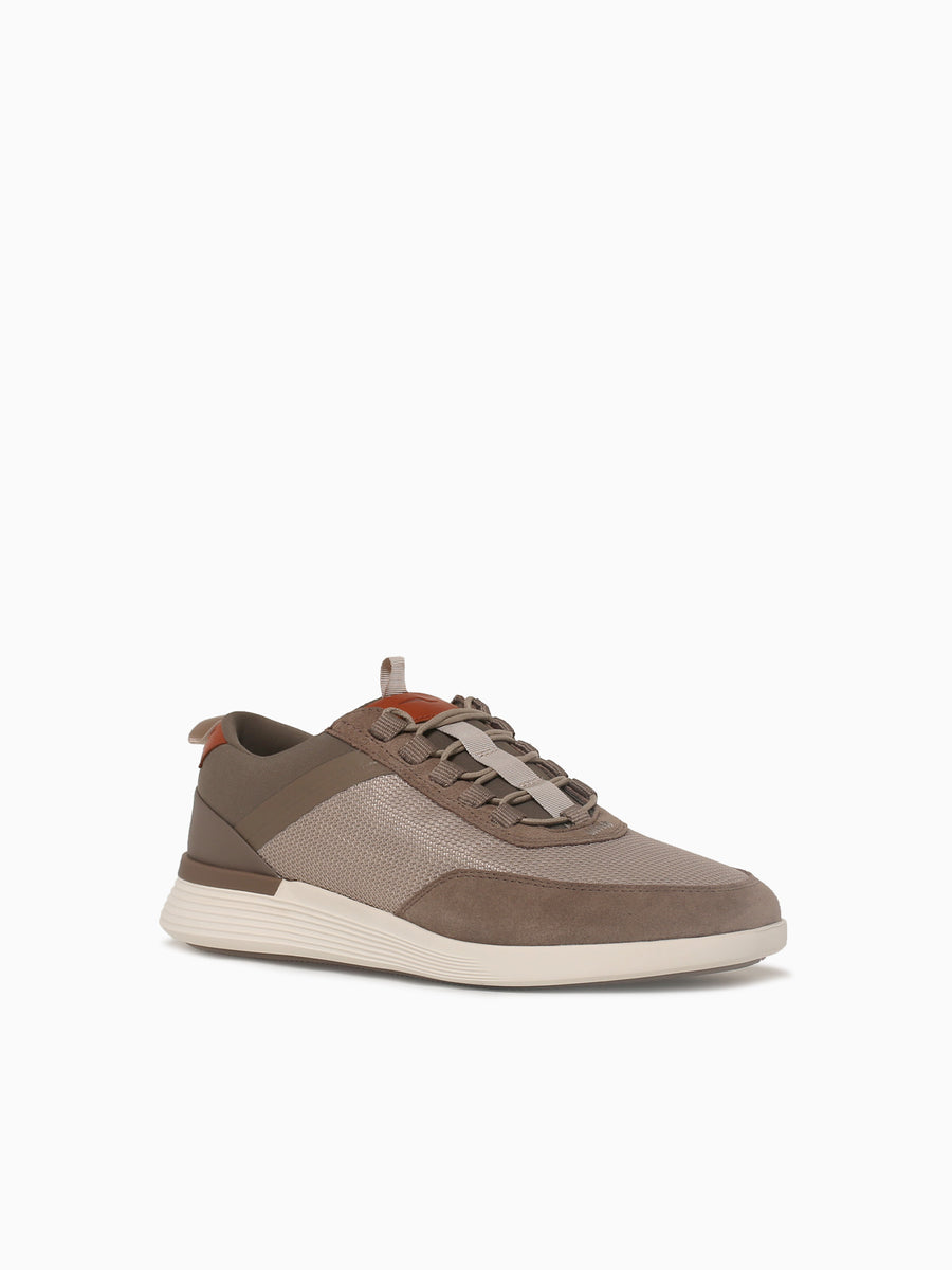 Crossover Victory Trainer Desert Wht mes Taupe / 7 / M