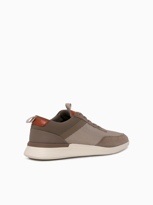 Crossover Victory Trainer Desert Wht mes Taupe / 7 / M