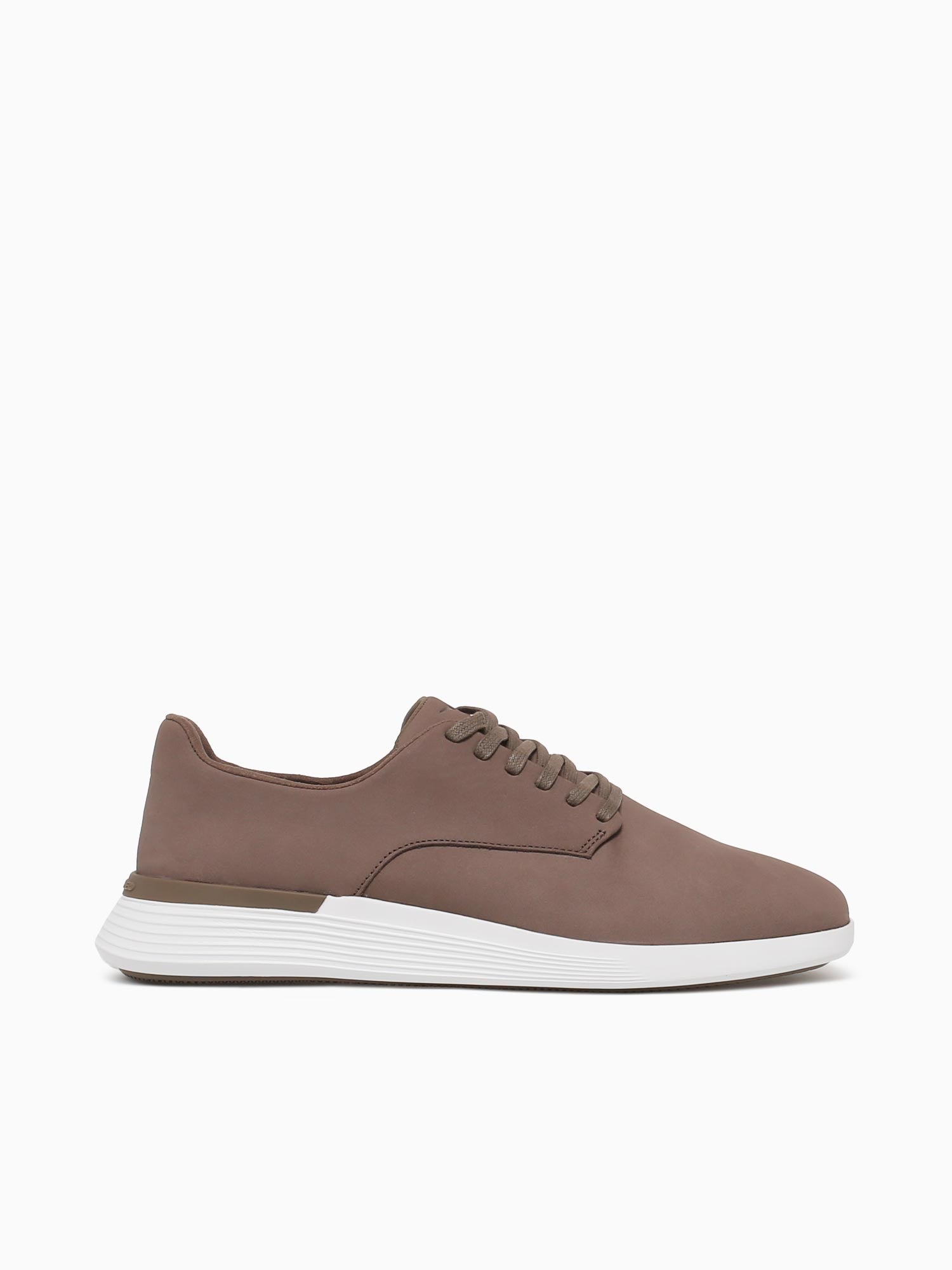 Crossover Derby Desert White nubuck Taupe / 7 / M