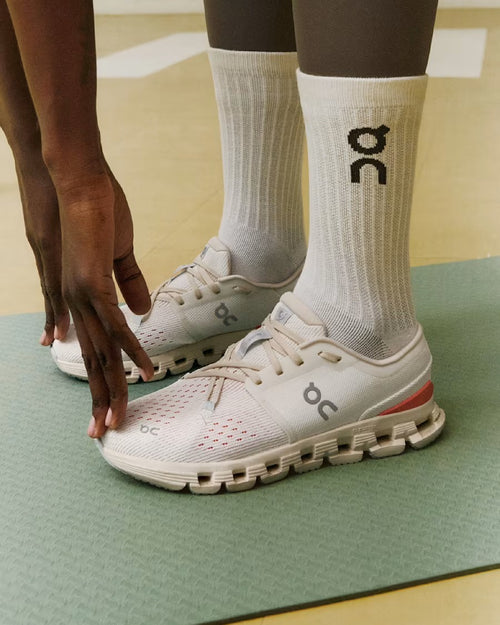 Cloud X 4 Ivory Salmon mesh