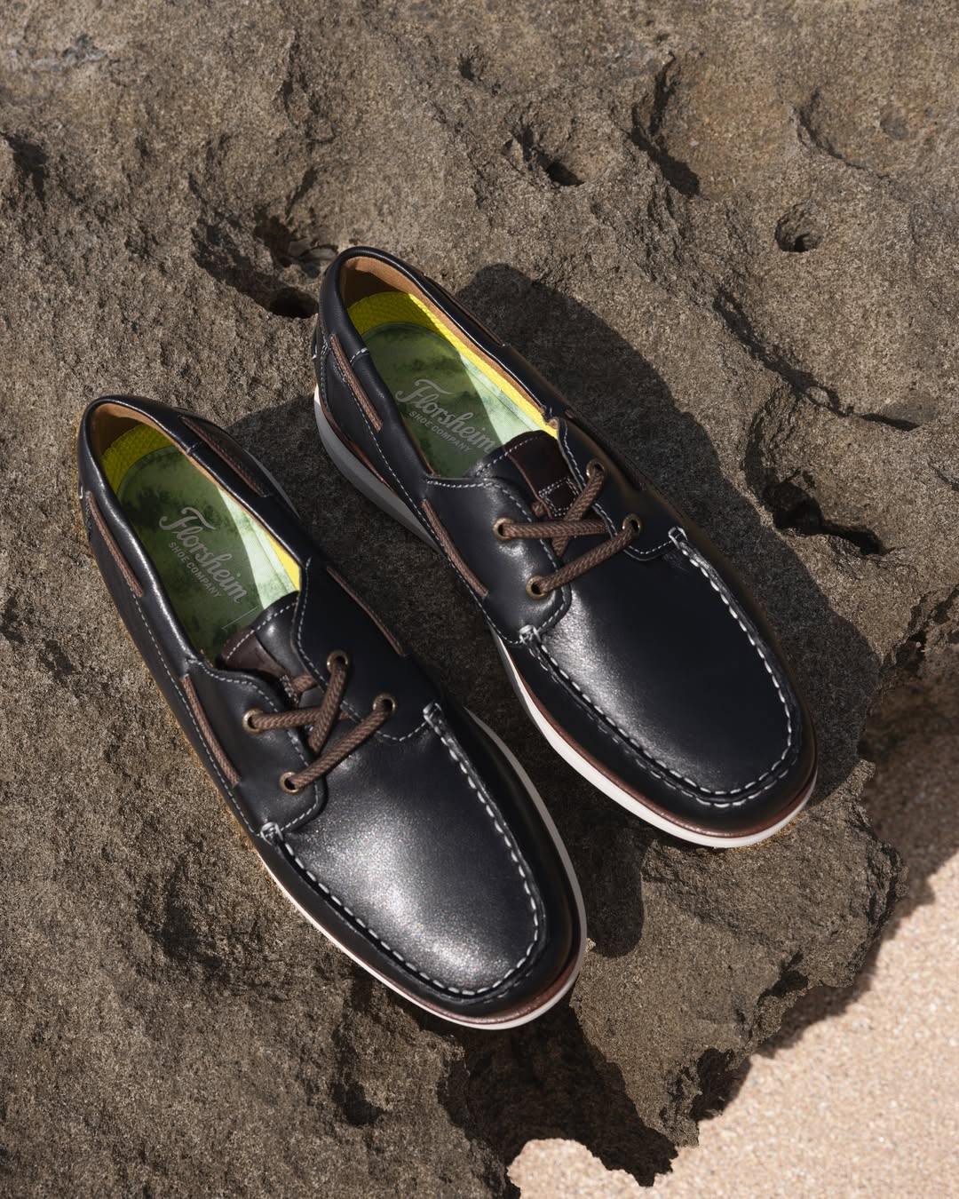 Tropics Moc Toe Boat Navy Chestnut leath