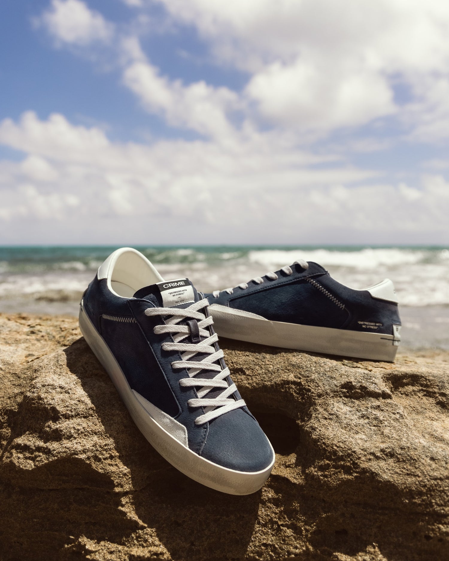 Distressed 14007pp7 40 navy nbk