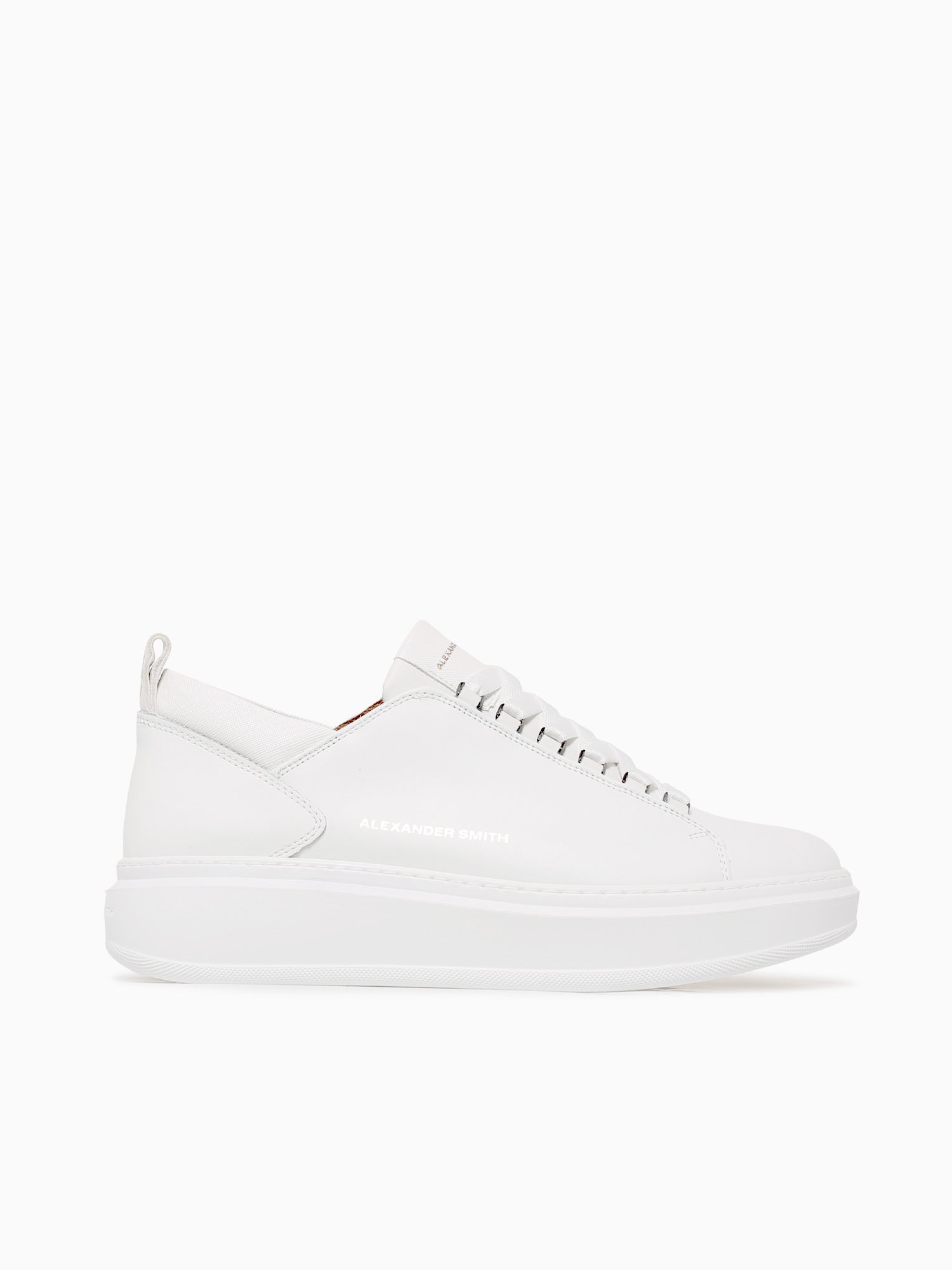 Wembley Man Total White Leather White / 40 / M