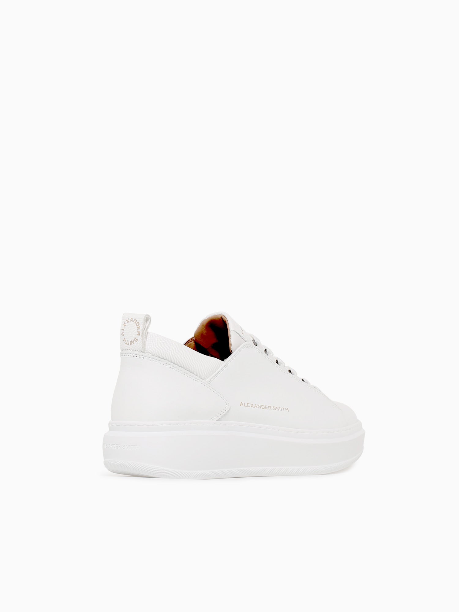 Wembley Man Total White Leather White / 40 / M