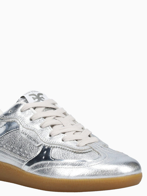Kallen Soft Silver Metallic Silver / 5 / M