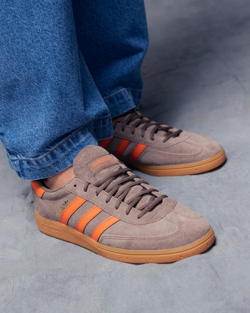 Handball Spezial Cargo Brown Orange sued