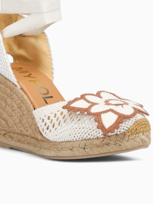 Nucrecia Crudo Pala White / 5 / M
