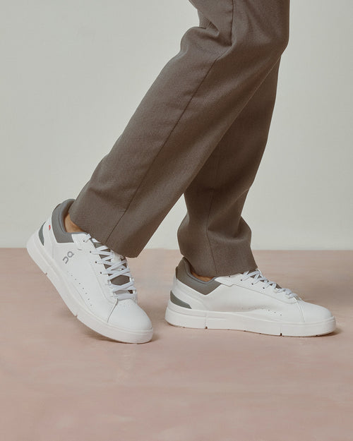 The Roger Advantage White Olive leather